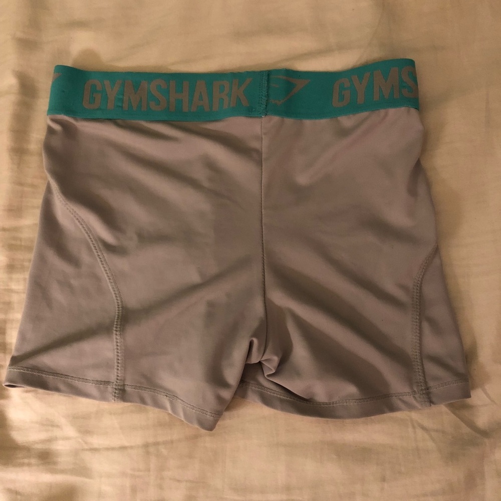 Gymshark compression shorts - Picture 2 of 2